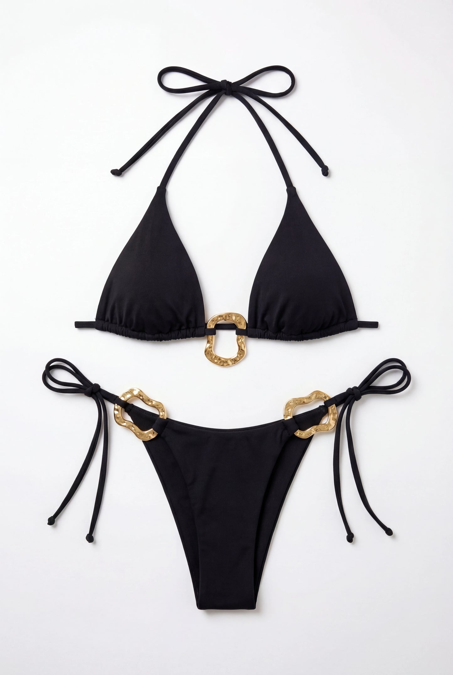 Yara Bikini